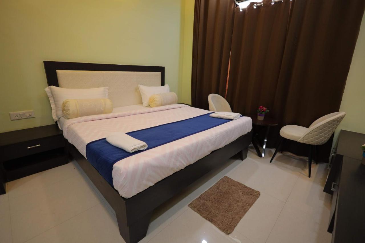 Shakti Villa Home Stay Агра Экстерьер фото