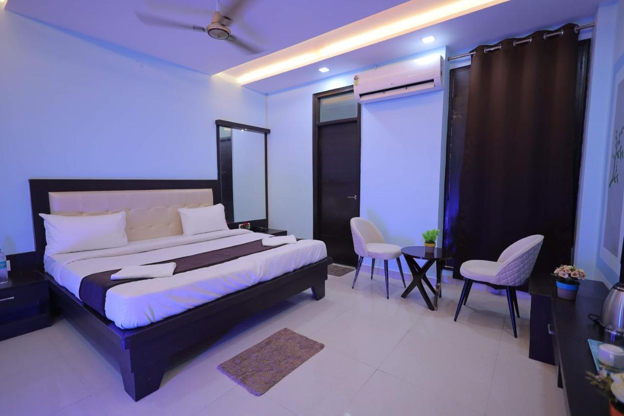 Shakti Villa Home Stay Агра Экстерьер фото