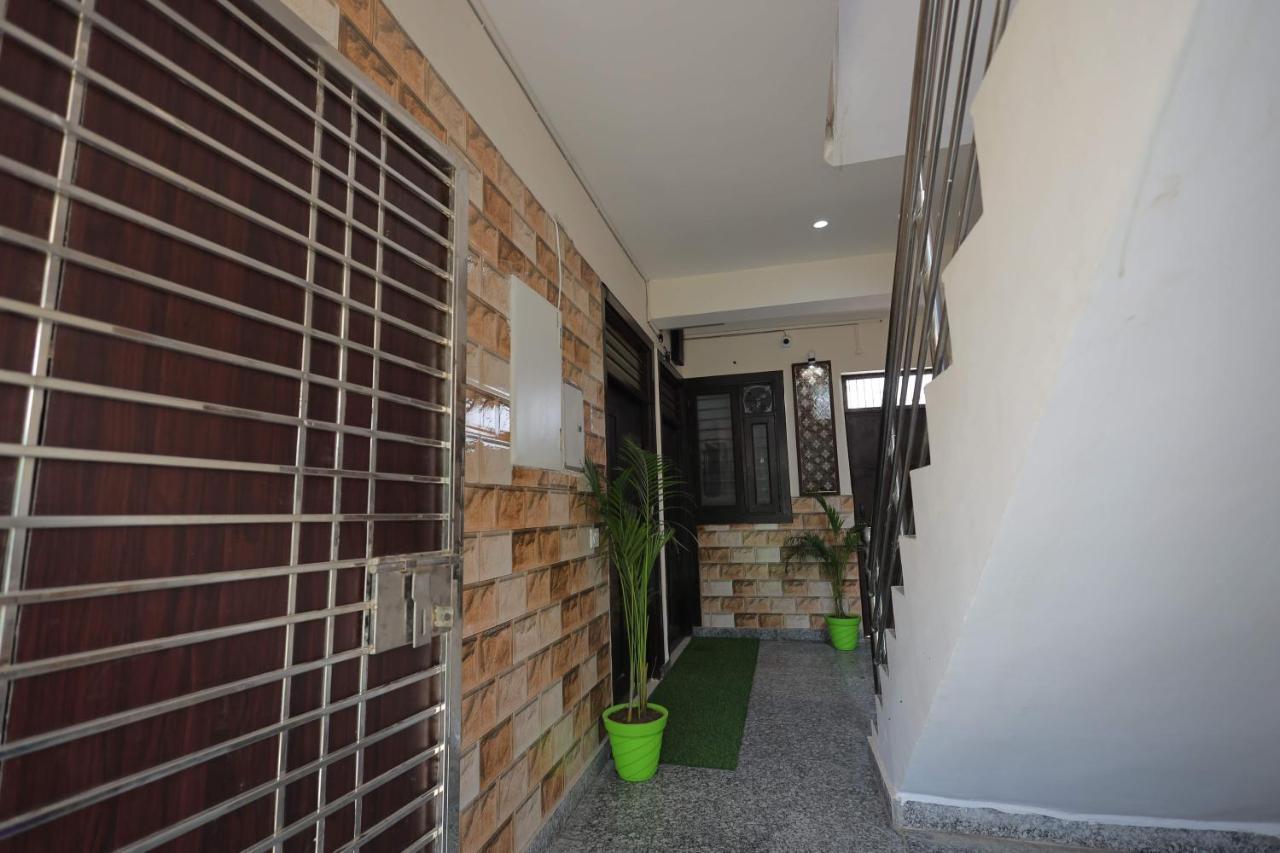 Shakti Villa Home Stay Агра Экстерьер фото